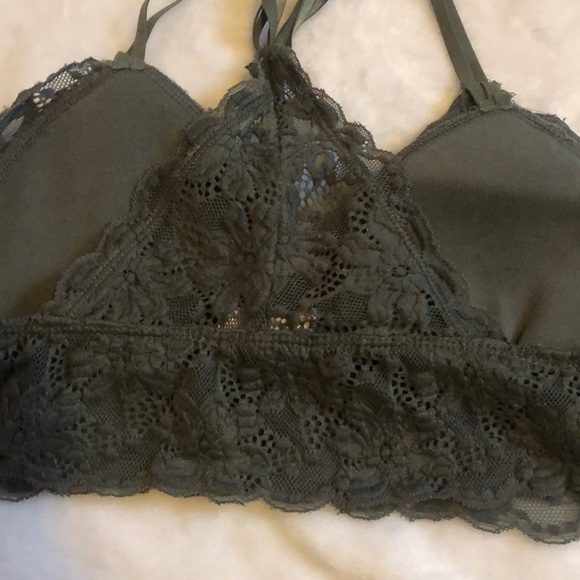 Altar’d State Bralette - Picture 4 of 6